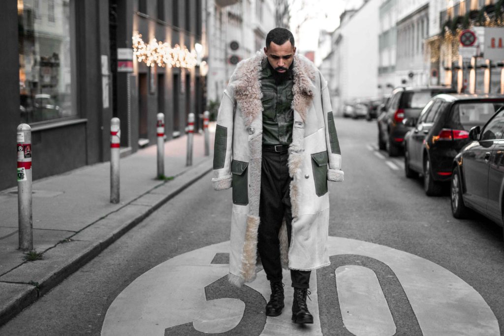 New Kiss on the Blog Street Style Vienna