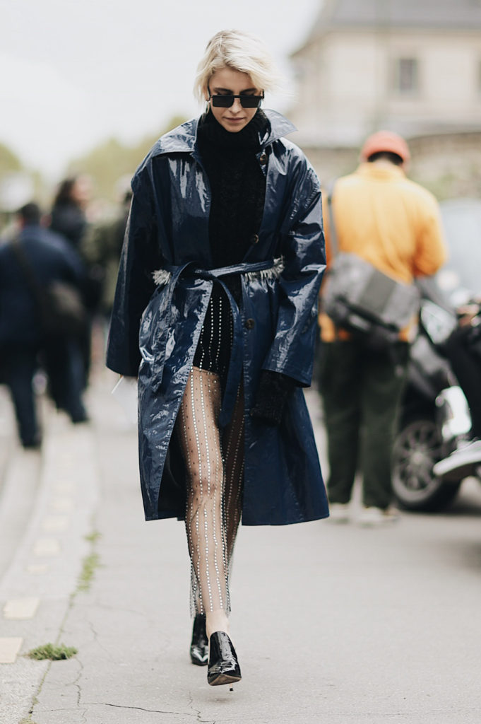 Street Style during Paris Fashion Week: Caro Dar