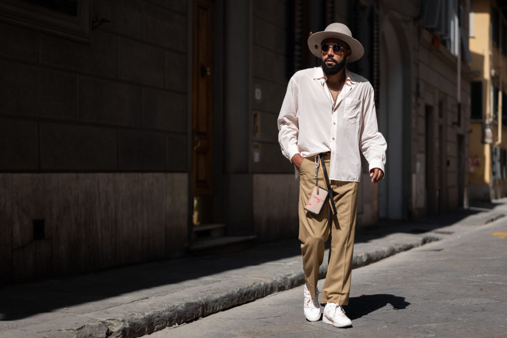 Der Street Style Look von New Kiss on the Blog: Marni Hemd und Hose, Lotto X Damir Doma Schuhe, Art Comes First Hut und Daily Paper Clutch