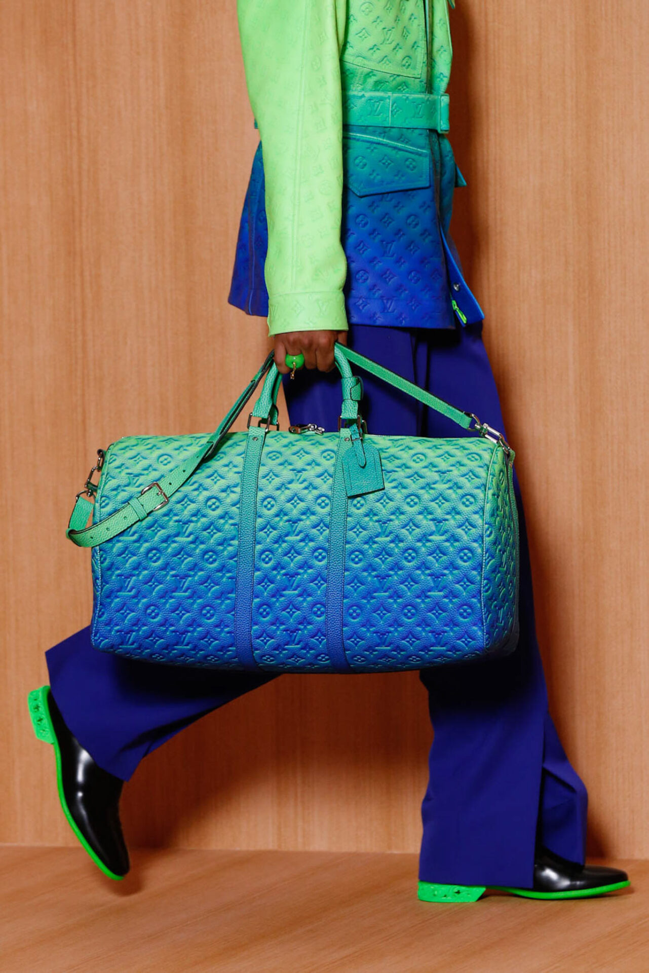 Spring/Summer 22 Louis Vuitton Taschen