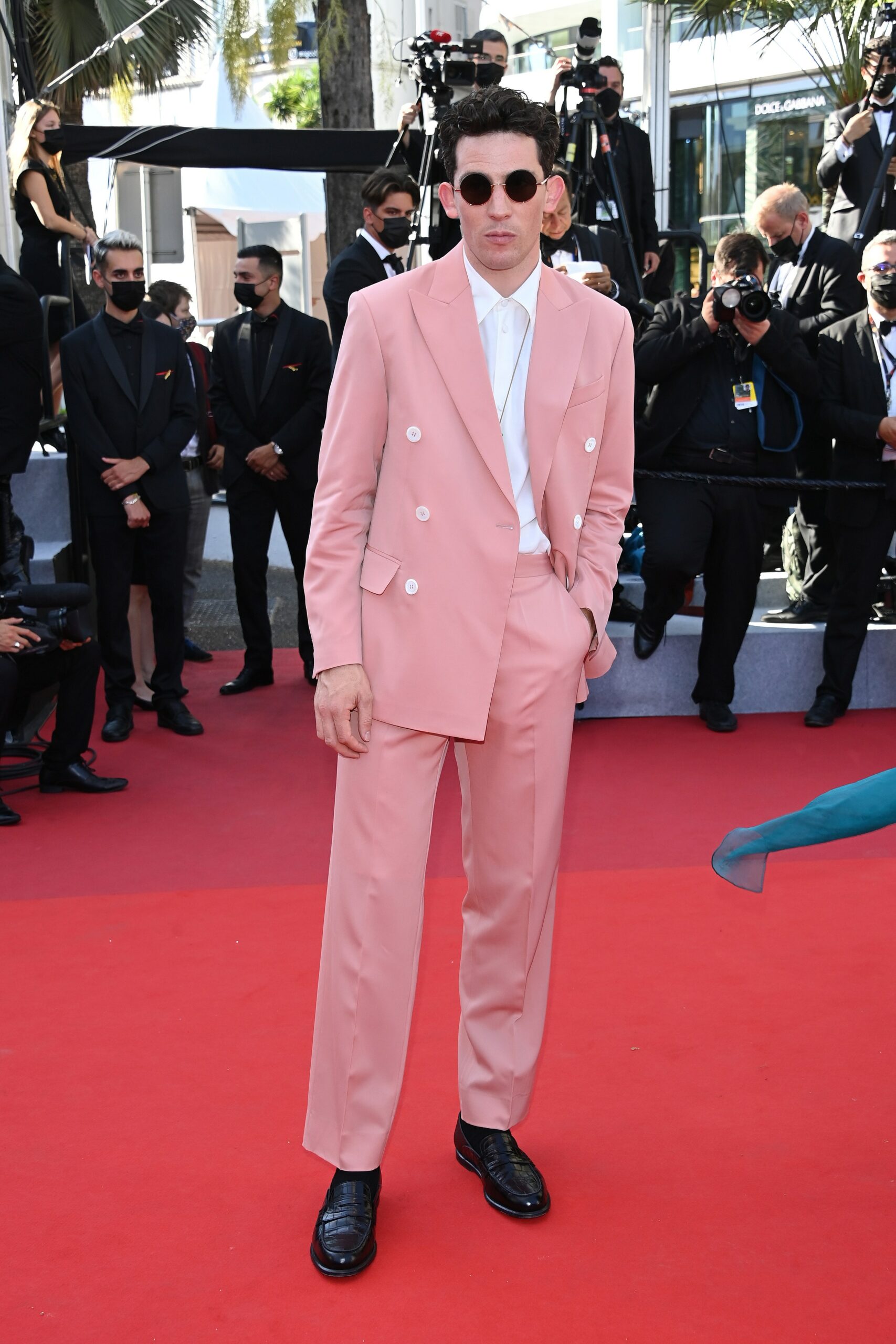 Die besten Outfits vom Cannes Film Festival 2021: Josh O'Connor